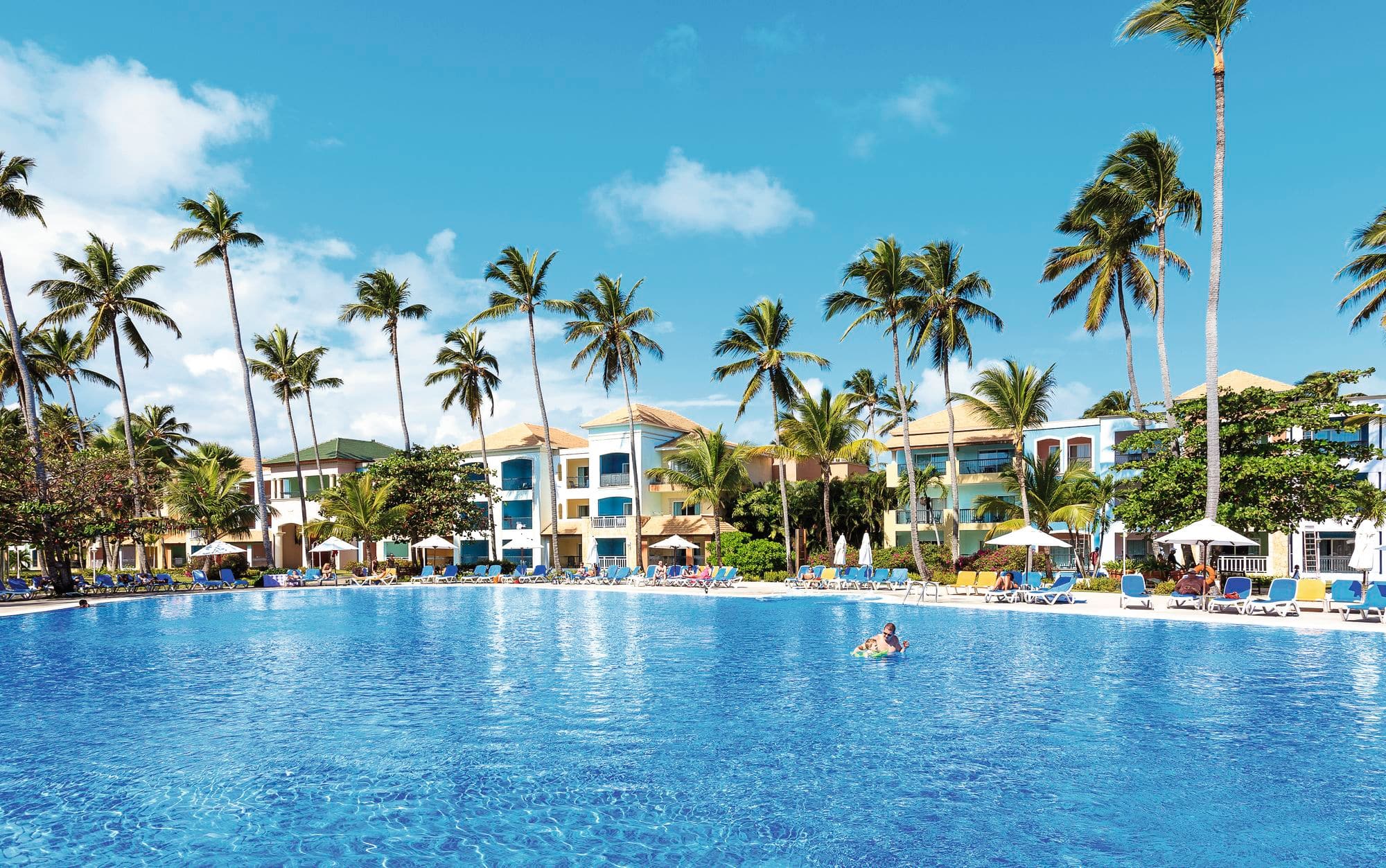 ESCÁPATE A PUNTA CANA – OCEAN BLUE & SAND 🌊 📅 Del 12 al 14 de junio - Imagen 4